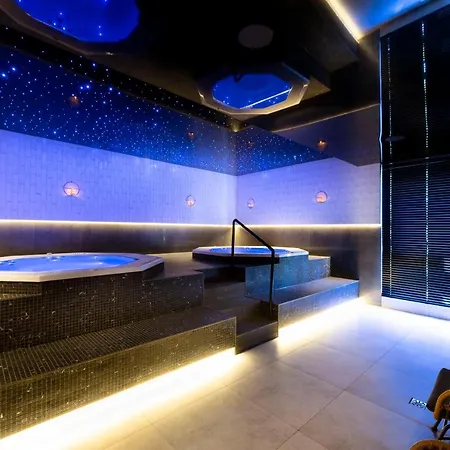 Golden & Курортный комплекс 3*