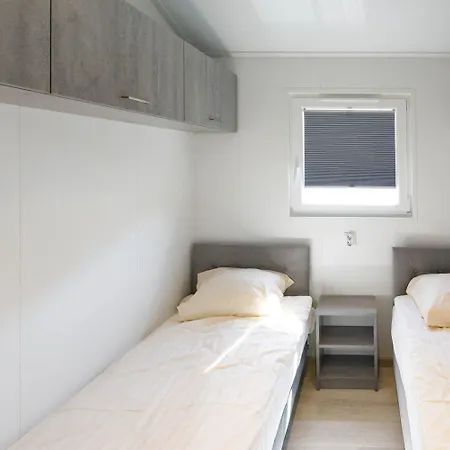 Golden & Курортный комплекс Лазы