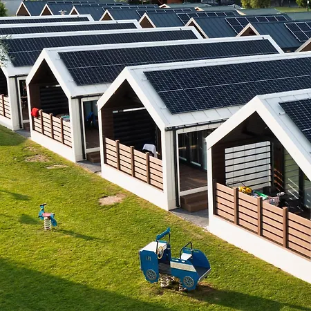 Курортный комплекс Golden & Лазы